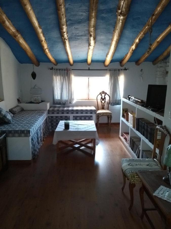 Ven Gavino Apartment Ibdes ภายนอก รูปภาพ